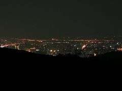 -鬼笑石后山停车场