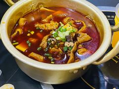 川香肥肠-青木岚小海鲜•小龙虾(友谊店)