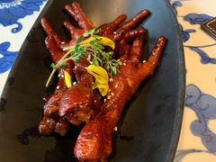 吮指鸡爪-桂满陇天书(南京德基旗舰店)