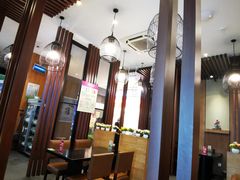 大堂-船歌·鱼水饺青岛菜(合肥路永旺店)