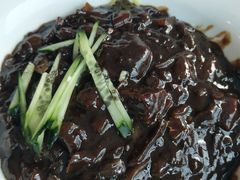 炸酱面-桃园中华料理炸酱面(燕儿岛路店)