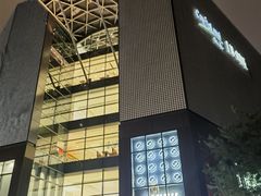 -LuOne凯德晶萃广场(徐家汇路店)