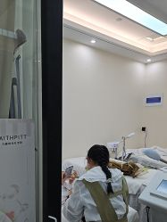 -凡碧诗毛孔清洁收细