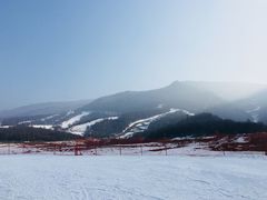 -鳌山滑雪度假区