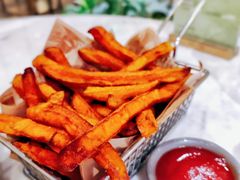 -théATRE茶聚场·餐厅(环球金融中心店)