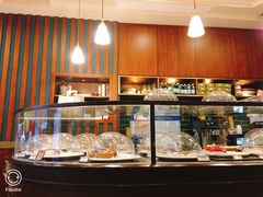 面包甜点陈列柜-Pie Bird(新闸路店)