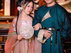 -汉仪华裳汉服馆(豫园店)