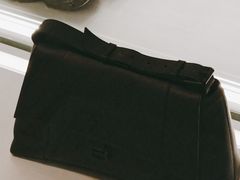 -BALENCIAGA(恒隆广场店)