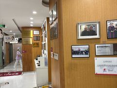 -雅悦齿科(顾村公园店)