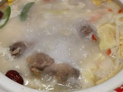 -三人行骨头王火锅(长寿店)
