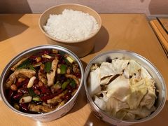 宫爆板筋-黔城故事(虎峰别墅店)