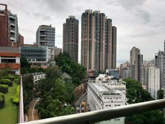 -香港大学