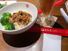 -春水堂人文茶馆(台中四维店)