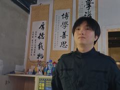 -荒岛实景沉浸密室(江汉路1店)