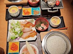 -味太助·银饭食堂(中华城店)