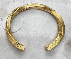 -烨麟黄金珠宝(和胤788广场一楼店)