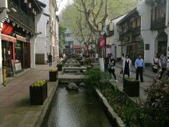 -猫的天空之城概念书店(杭州南宋御街店)