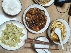 -天鹅到家·保姆月嫂育儿嫂(朝阳店)