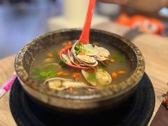 -东海岸人工湖美食村