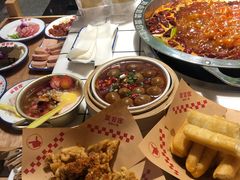 -贤合庄卤味火锅(时代广场店)