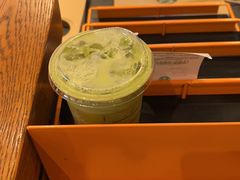 -星巴克(重庆新世纪凯瑞商都店)