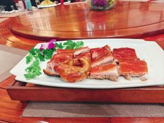 烤乳猪-大天然酒店(军民路店)