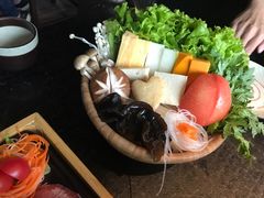 -湊湊火锅·茶憩(新中关购物中心店)