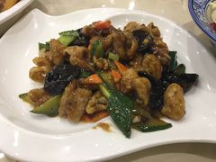 -大鸭梨烤鸭店(金顶街店)