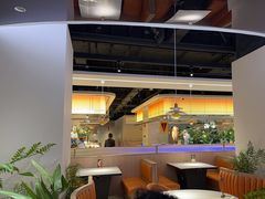 -享遇.锅姥姥牛排海鲜自助(小寨店)