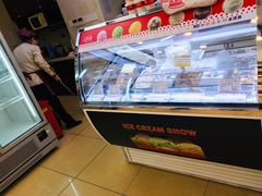 -红宝石·鲜奶小方·海派西点房(丰庄店)