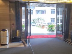 -深圳福青龙华天假日酒店