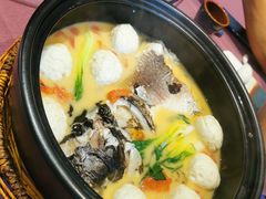 砂锅鱼头汤-九福楼大酒店