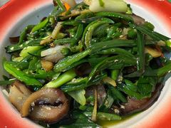 尖椒拱嘴-友谊食店·北城天街
