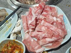 -金滏山烤肉·海鲜·火锅自助餐厅(襄阳万达店)