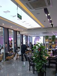 -藤野造型烫染·漂发