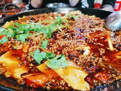 -鸿顺老铁锅美蛙鱼府(解放碑店)