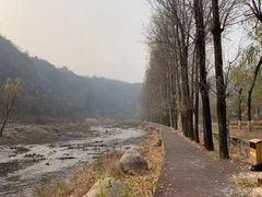 -北京水岸山吧度假村(雁栖镇店)