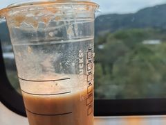 -星巴克(上海虹桥站2A检票口)