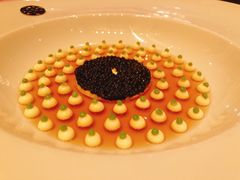 鱼子酱蟹肉冻-LA TABLE de Joël Robuchon Restaurant