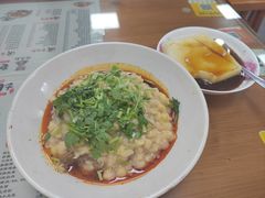 -杨大叔爱面子·四川小吃(岗头店)