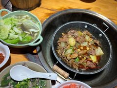 -大众跷脚牛肉馆·非遗传承单位(峨眉山店)