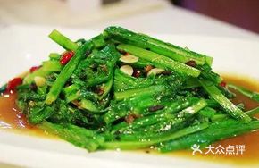 Garlic Stir-fried Oil-mai Vegetable