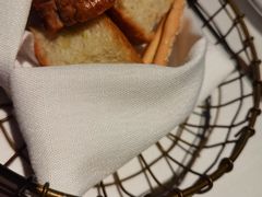 -Mogul Eatery·大亨餐酒馆