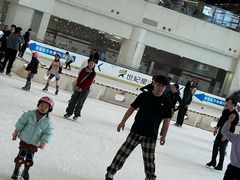 -世纪星滑冰俱乐部(万象城店)