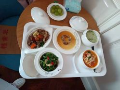 -菁幼月子会所(儿童医院店)