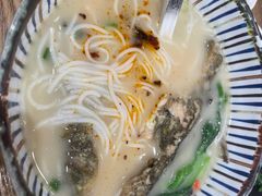 -鲜越鲜鱼粉(财富购物中心店)