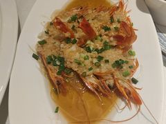 -醉辉皇上海之巅(上海中心大厦店)