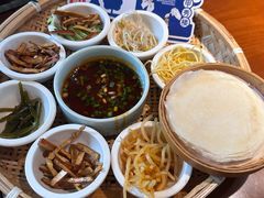-包整·丝娃娃(甲秀楼景观店)