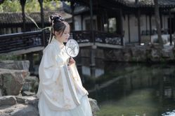 -梦回汉唐汉服旗袍体验馆(拙政园店)