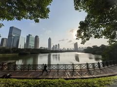 -万绿园